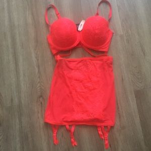 New with tags victorias secret 34D lingerie